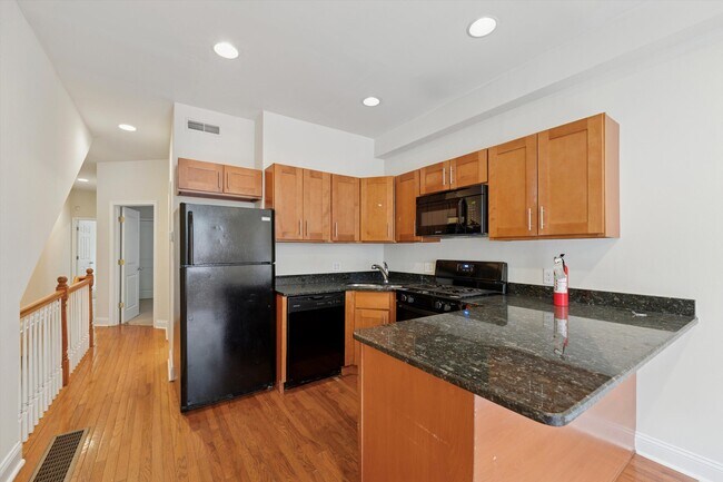 1929 N 18th St unit A, Philadelphia, PA 19121 - photo 6