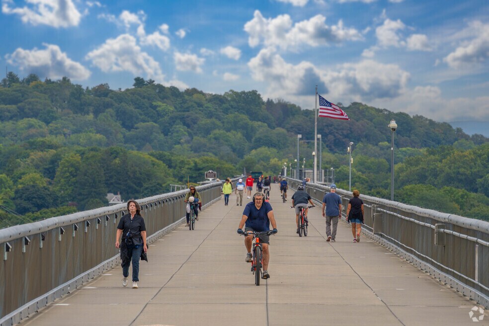 NH_Clintondale_ 555672_V2_P2_121124