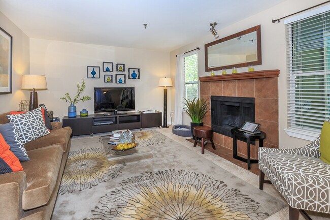 Peloton Apartments, Redmond, WA 98052 - photo 4