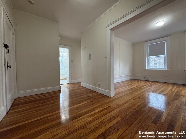 11 Vinal St unit 7, Brighton, MA 02135 - photo 5