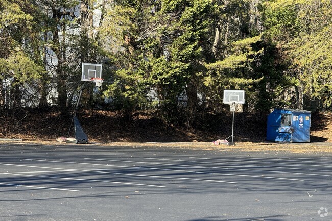 Dominion Christian School is located in Oakton.