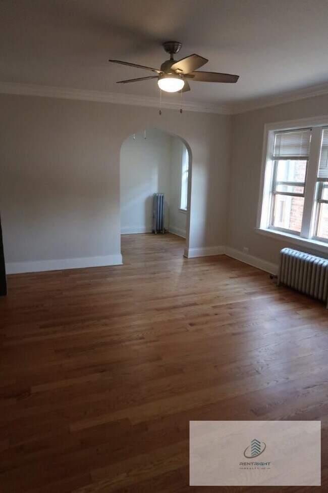 4477 N Elston Ave unit 308, Chicago, IL 60630 - photo 4