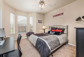 1198 Jones Butler Rd, College Station, TX 77840