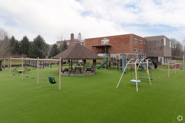 Lots of playground features to enjoy at Jefferson.