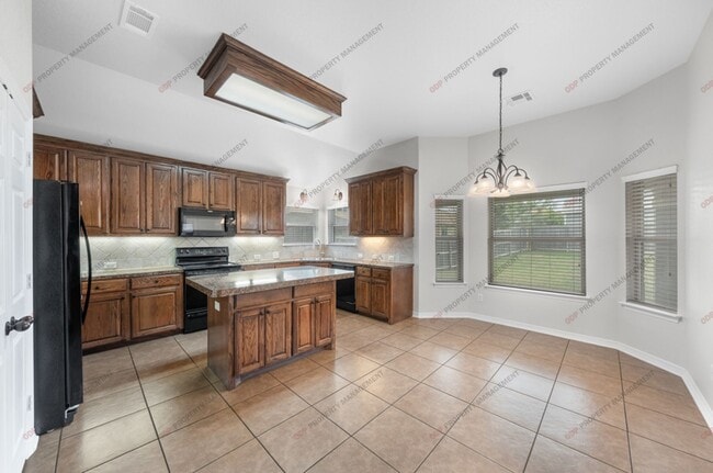 1012 H K Allen, Temple, TX 76502 - photo 4