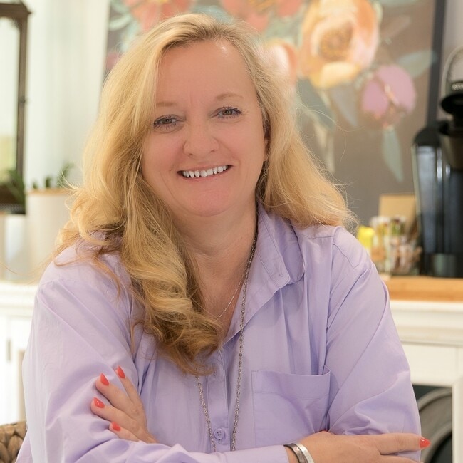 Annie DeRose-Broeckert