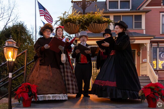 Carolers in Victorian attire serenade visitors with festive tunes at Miracle On Main 2024