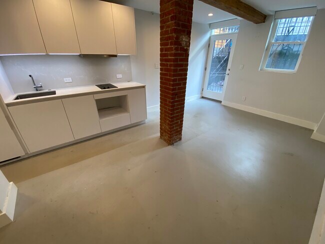 457 Massachusetts Ave unit 2, Boston, MA 02118 - photo 5