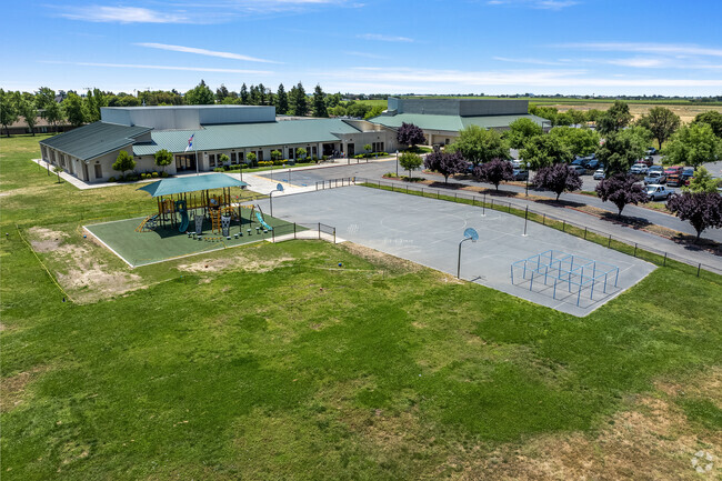 Jim Elliot Christian High School is empowering students in Lodi's Sunwest.