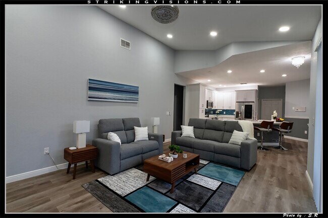 3704 Cypress Meadows Rd, Tampa, FL 33624 - photo 5