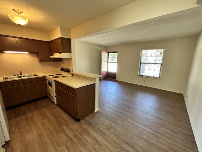 624 Cumberland Dr unit 624, Celina, OH 45822 - photo 3