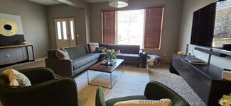 11289 Preswick Blvd, Eden Prairie, MN 55344
