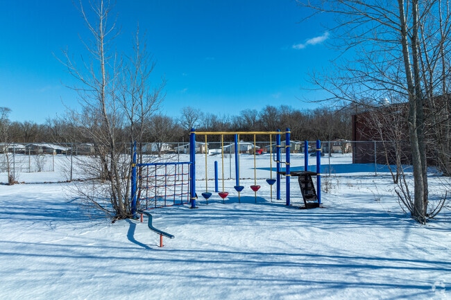 South Suburban Seventh-day Adventist Christian School has a student-teacher ratio of 10 to 1.