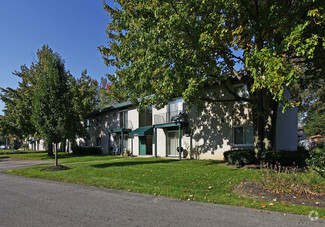23629 Delmere Dr, North Olmsted, OH 44070