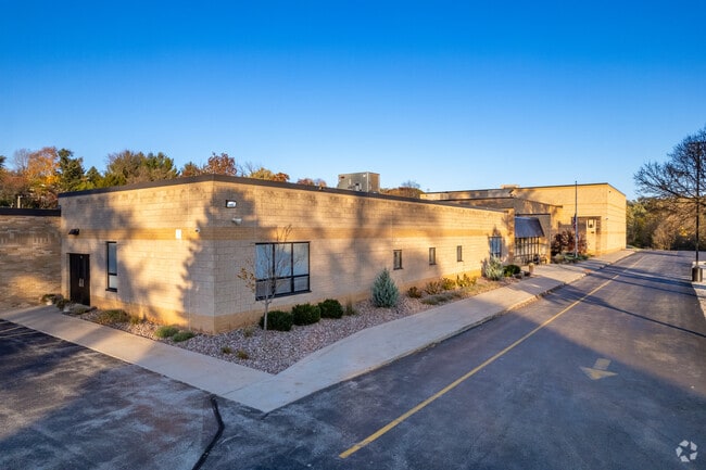 Richmond Elementary School's campus is located on Richmond Road in Sussex, Wisconsin.