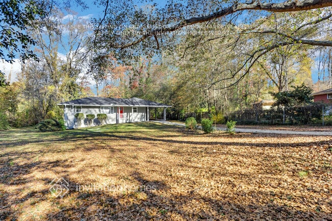 6052 Brookdale Ln SW, Mableton, GA 30126 - photo 2