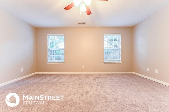 2520 Lake Royale Dr, Riverdale, GA 30296 - photo 7