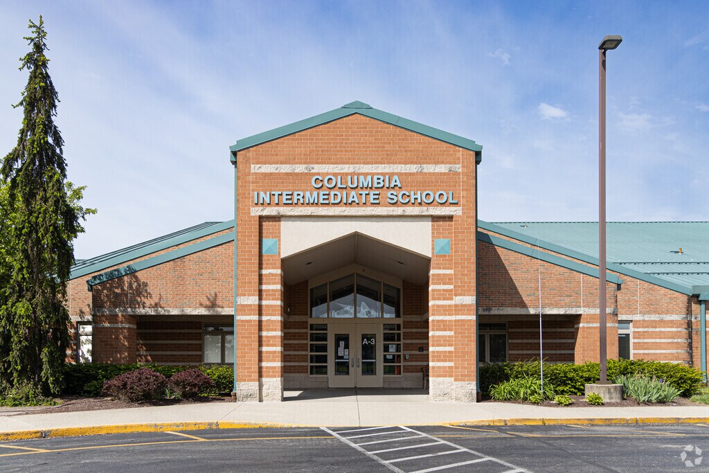 Students in Landen can attend Columbia Intermediate School.
