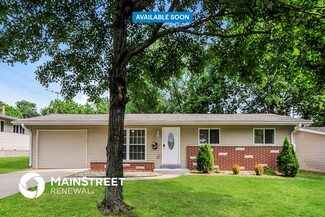 306 S Pam Ave, Saint Charles, MO 63301