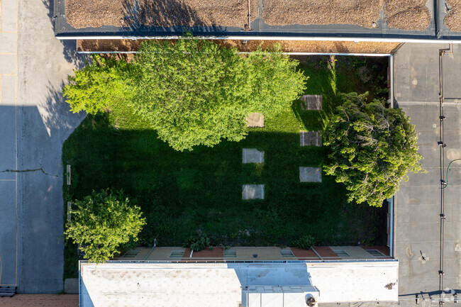 The interior courtyard of Jana Elementary School serves at an outdoor classroom.