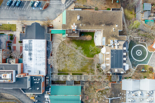 Where knowledge converges with ambition: The Ellis School.