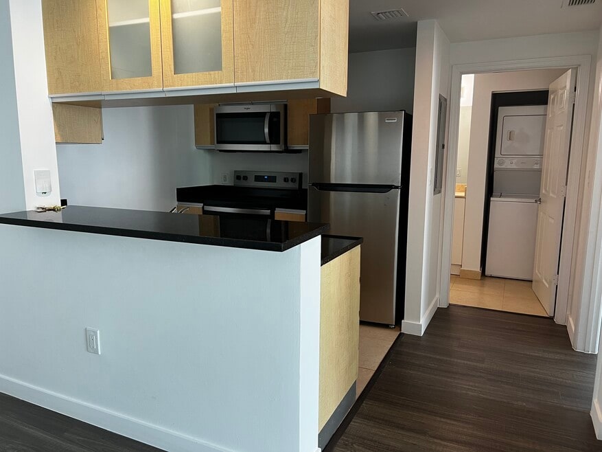 520 NE 26th St unit A2, Miami, FL 33137 - photo 1