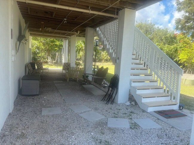 30612 23rd Ln, Big Pine Key, FL 33043 - photo 4