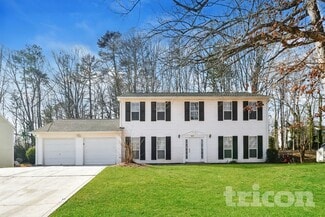 5625 Longbow Dr, Stone Mountain, GA 30087