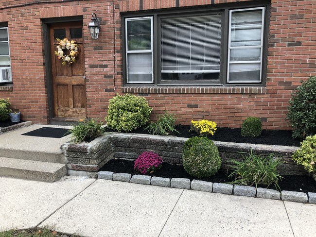 Front of Unit / Free Heat & Hot Water Inc