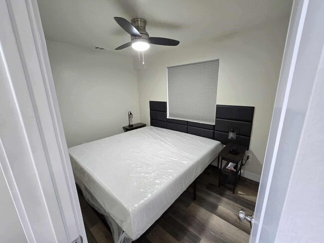 4762 Voltaire St, San Diego, CA 92107 - photo 3