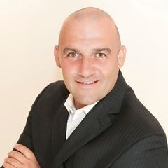 Agent Photo