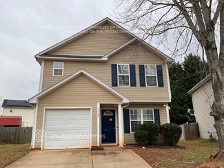 9409 Dewey Dr, Charlotte, NC 28214