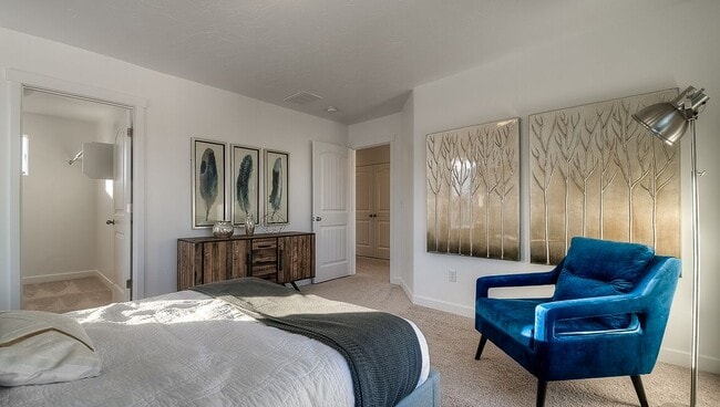 Large Private Bedroom