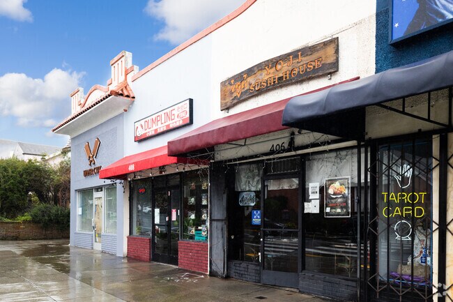 Forest Hill is a quite neighborhood but it does have a selection of restaurants.