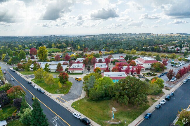Auburn Elementary School is part of the Auburn Union School District.