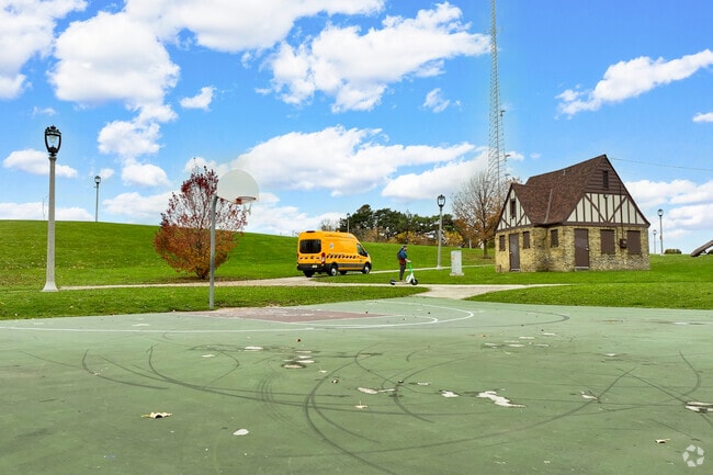 Get some fresh air at Kilbourn Reservoir Park in Halyard Park.