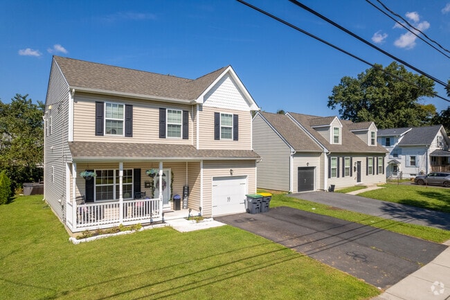 In Minquadale, you'll find a mix of new construction and older homes.