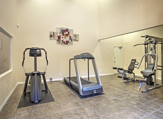 Paramount Villas, Paramount, CA 90723 - photo 7