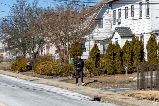 West Haverstraw will receive $800,000 in federal funding to upgrade Samsondale Avenue curbs and sidewalks.