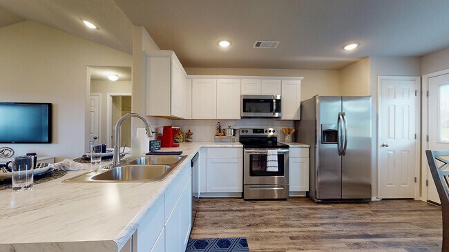 1288 Maple St, Haskell, AR 72015 - photo 4