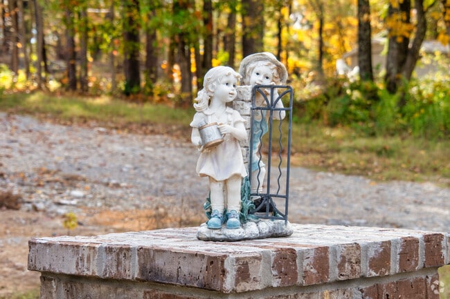 Fine details such as this mailbox topper are easy to find throughout Alexander.