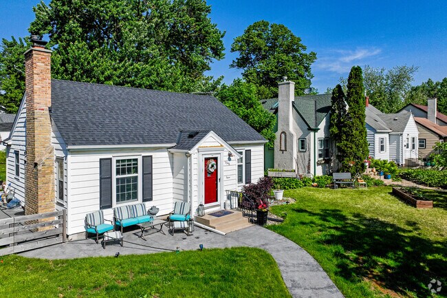 Quaint homes with modest lots line Chicago Avenue in the Regina neighborhood.