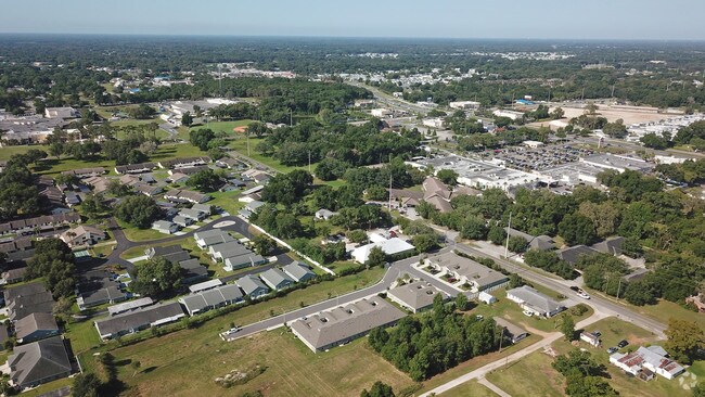 Garden Villas, Zephyrhills, FL 33542 - photo 4