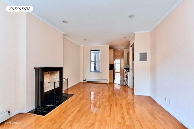206 E 124th St, New York, NY 10035 - photo 4