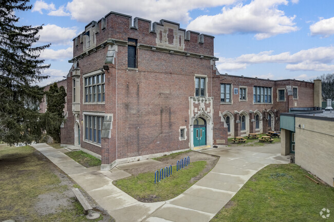 Children can easily walk or bike to Ann Arbor Open at Mack School.