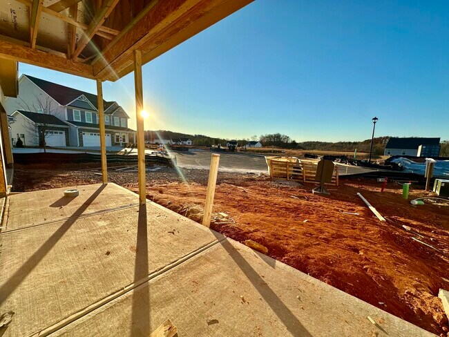 215 Coffee Ln, Hoschton, GA 30548 - photo 2