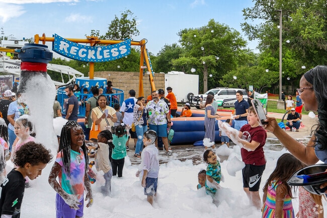 Every spring, Euless hosts the Arbor Daze Festival for residents and nearby locals.