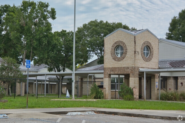 Forest Lake Elementary School is located in the Deltona neighborhood.