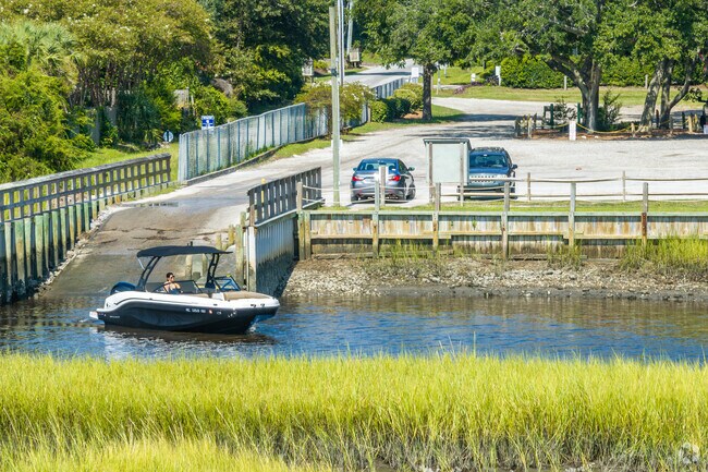 Trails End Park has a boat launch that is close to Masonboro Forest.