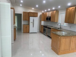 461 Hastings St, Boca Raton, FL 33487